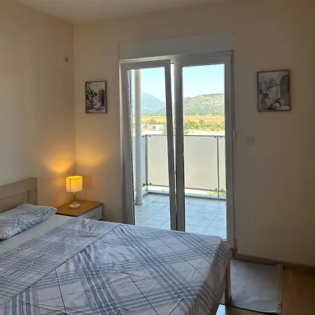 Orange-blue Appartement *