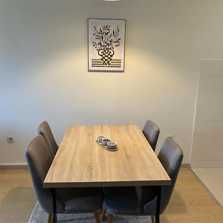 Orange-blue Appartement